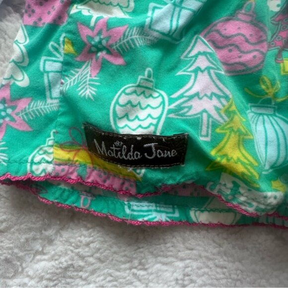 Matilda Jane | White and Green Winter Dreamscape Top | Size 2T - Picture 4 of 9